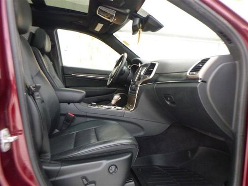 Used 2016 Jeep Grand Cherokee Summit w/ Skid Plate Group image 10