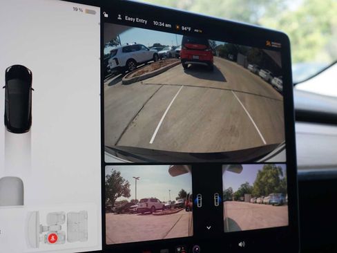 Used 2023 Tesla Model 3 Standard Range RWD image 11