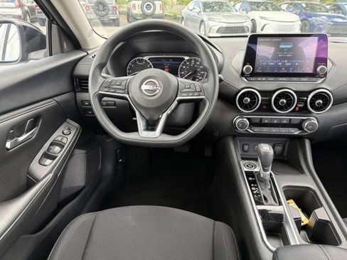 Used 2025 Nissan Sentra SV FWD image 23