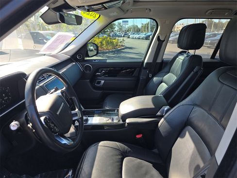 Used 2020 Land Rover Range Rover image 19