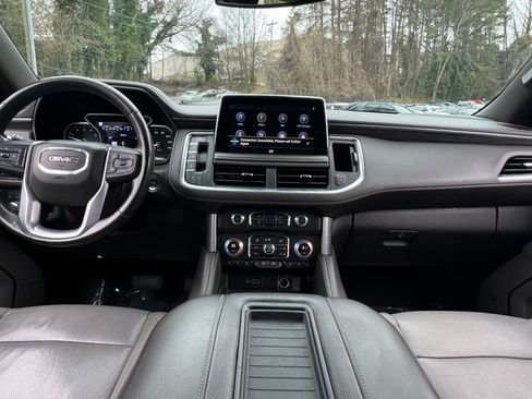 Used 2021 GMC Yukon SLT w/ SLT Luxury Plus Package image 17