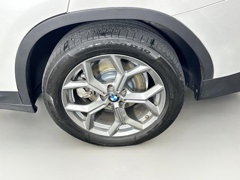 Used 2023 BMW X3 sDrive30i w/ Convenience Package image 11