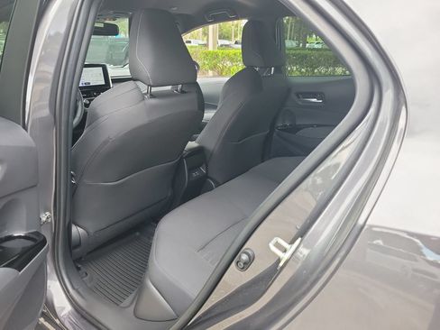 Used 2025 Toyota Corolla SE FWD image 9