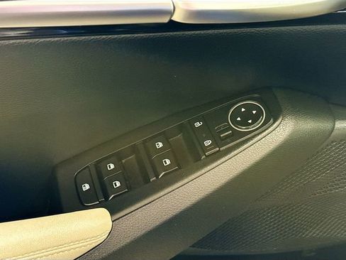 Used 2021 Kia Seltos EX image 18