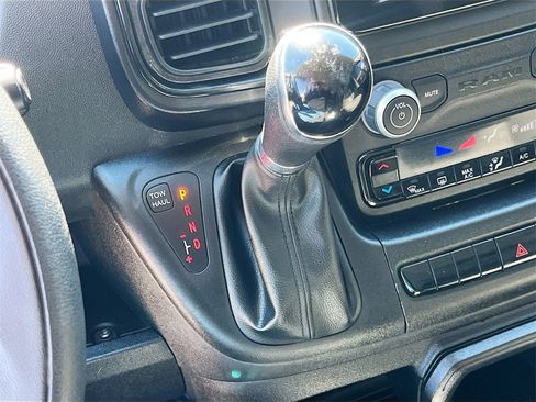 Used 2023 RAM ProMaster 2500 w/ Driver Convenience Group image 16