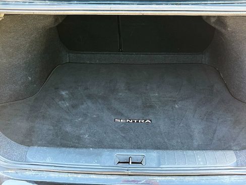 Used 2022 Nissan Sentra SV FWD image 25