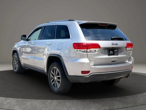 Used 2017 Jeep Grand Cherokee Limited w/ Luxury Group II AWD/4WD image 6