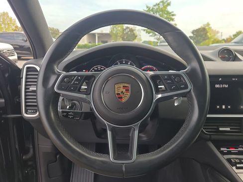 Used 2019 Porsche Cayenne AWD/4WD image 28