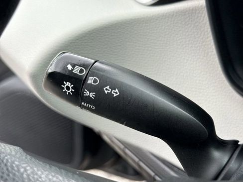 Used 2024 Toyota Corolla LE image 37