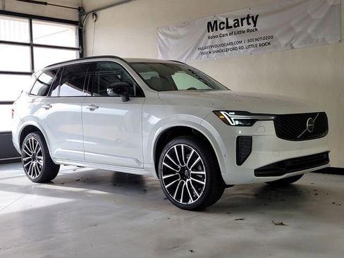 New 2026 Volvo XC90 B6 Ultra w/ Lounge Package AWD/4WD image 5