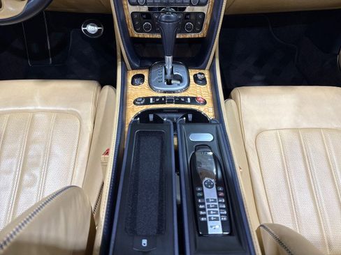 Used 2012 Bentley Continental GT w/ Convenience Specification Pkg image 85