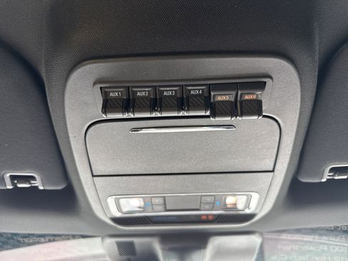 Used 2025 Ford F250 Lariat w/ Chrome Package image 26