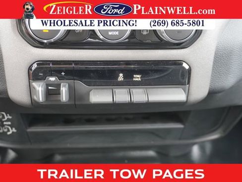 Used 2023 RAM 3500 Tradesman w/ Convenience Group image 20