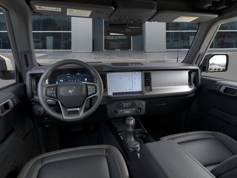 New 2026 Ford Bronco Outer Banks AWD/4WD image 11