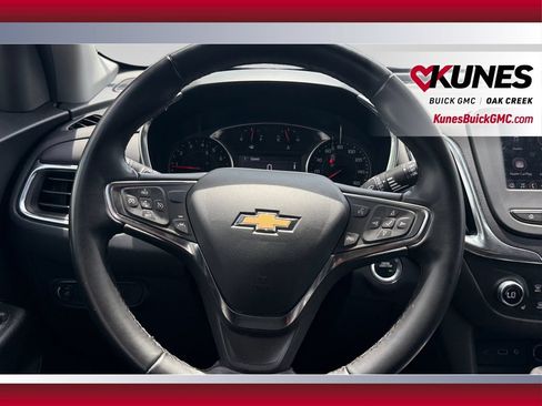Used 2024 Chevrolet Equinox LT AWD/4WD image 15