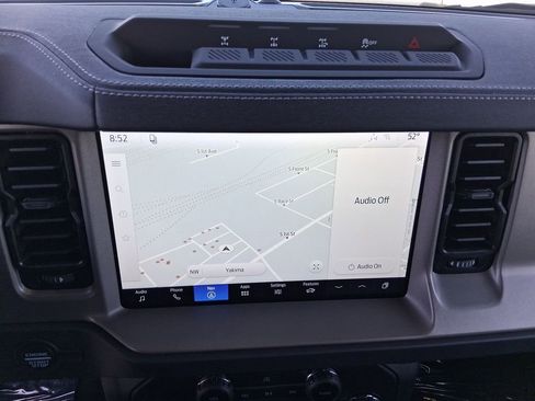 New 2026 Ford Bronco Outer Banks w/ Sasquatch Package AWD/4WD image 19