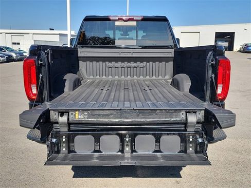 Used 2020 GMC Sierra 2500 Denali w/ Denali Ultimate Package image 8