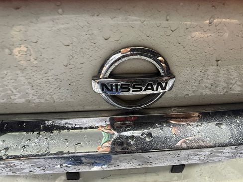 Used 2017 Nissan Maxima 3.5 SV image 24