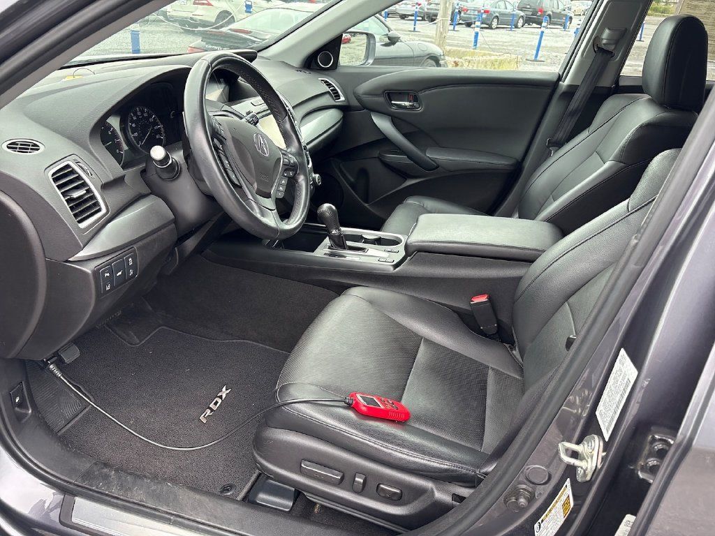 Used 2017 Acura RDX w/ Advance Package AWD/4WD image 8