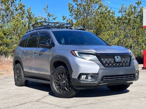 Used 2020 Honda Passport Elite image 2