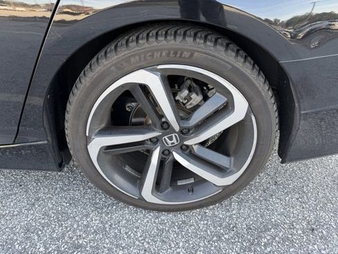 Used 2021 Honda Accord Sport image 5