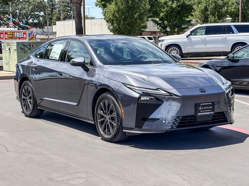 New 2026 Lexus ES 350e FWD image 5