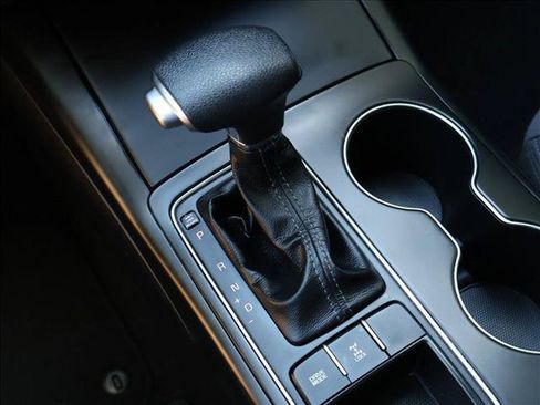 Used 2019 Kia Sorento AWD image 17
