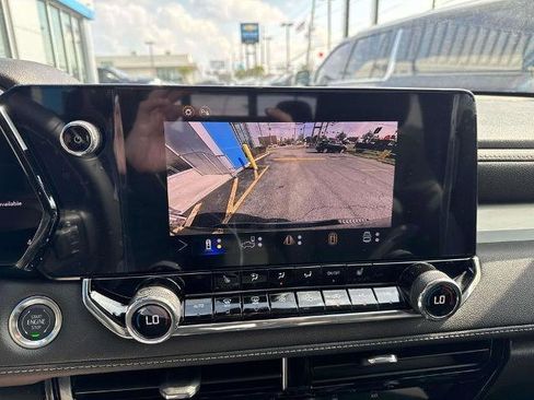 New 2026 Chevrolet Colorado LT w/ LT Convenience Package image 18