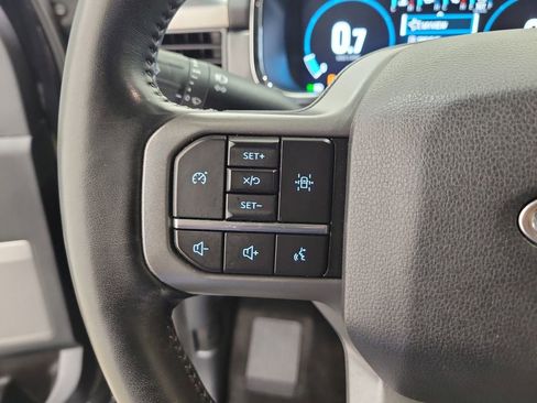 Used 2022 Ford F150 Lariat image 22