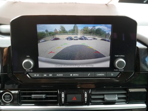 Certified 2024 Nissan Pathfinder SV AWD/4WD image 27