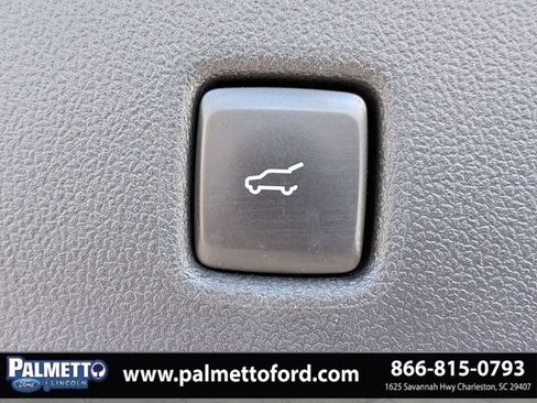 Used 2021 Ford Escape SE w/ Convenience Package FWD image 13