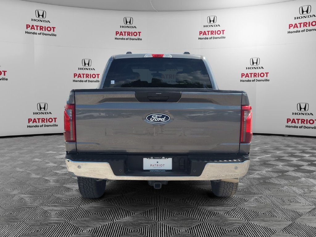 Used 2025 Ford F150 XLT w/ Equipment Group 301A Standard AWD/4WD image 4
