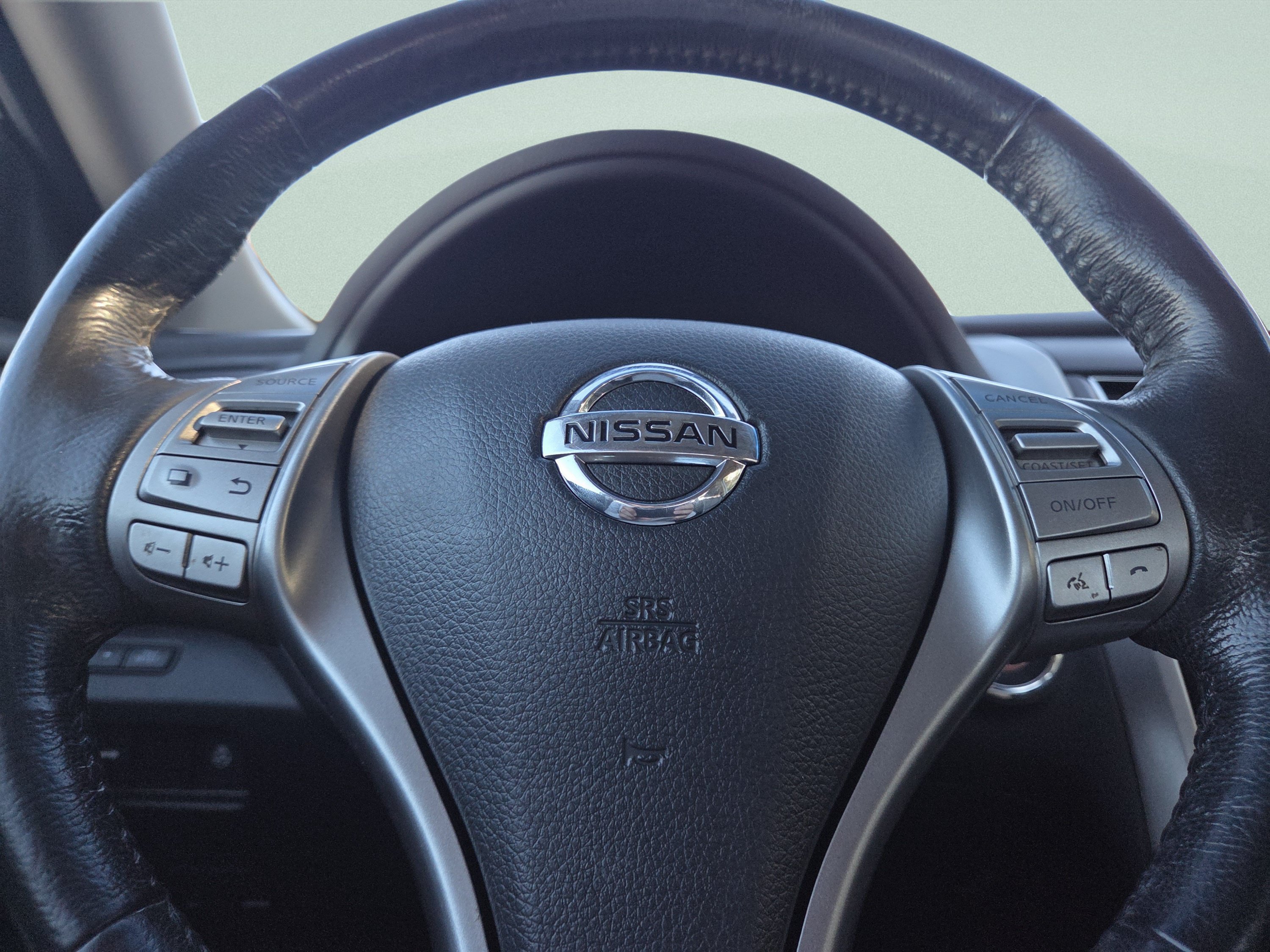 Used 2015 Nissan Altima 2.5 SL FWD image 30