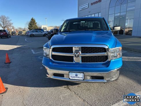 Used 2024 RAM 1500 Classic SLT AWD/4WD image 10