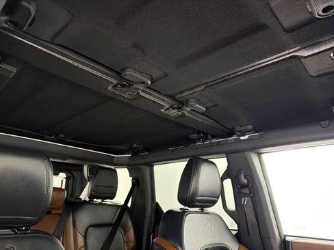 Used 2023 Ford Bronco Outer Banks AWD/4WD image 14