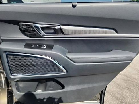 Certified 2025 Kia Telluride SX Prestige image 20
