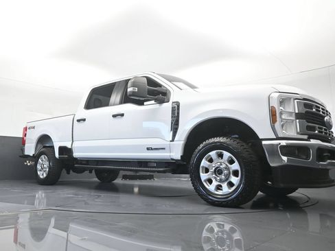 Used 2024 Ford F250 XLT AWD/4WD image 65