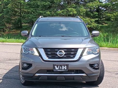 Used 2019 Nissan Pathfinder SV AWD/4WD image 27