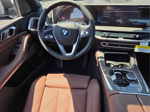 New 2026 BMW X5 sDrive40i w/ Premium Package RWD image 10