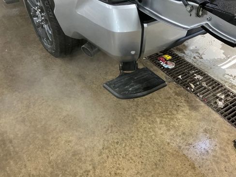 Used 2023 Toyota Tundra Platinum image 27