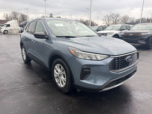 Used 2024 Ford Escape Active image 4