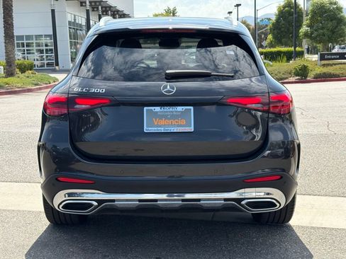 Used 2026 Mercedes-Benz GLC 300 image 9