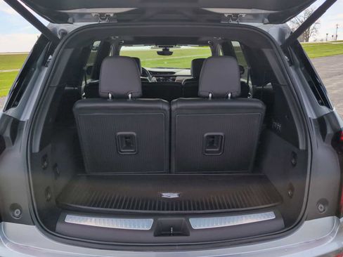 Used 2025 Cadillac XT6 Premium Luxury w/ Platinum Package AWD/4WD image 37