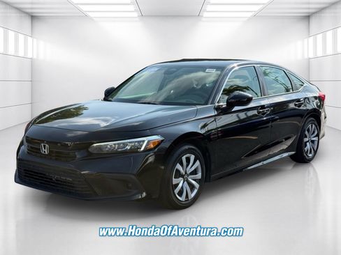 Used 2024 Honda Civic LX image 3