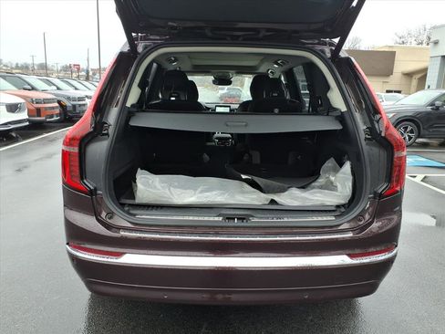 Used 2025 Volvo XC90 T8 Plus w/ Protection Package Premier image 41
