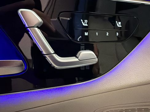 New 2026 Mercedes-Benz GLC 350e 4MATIC image 19