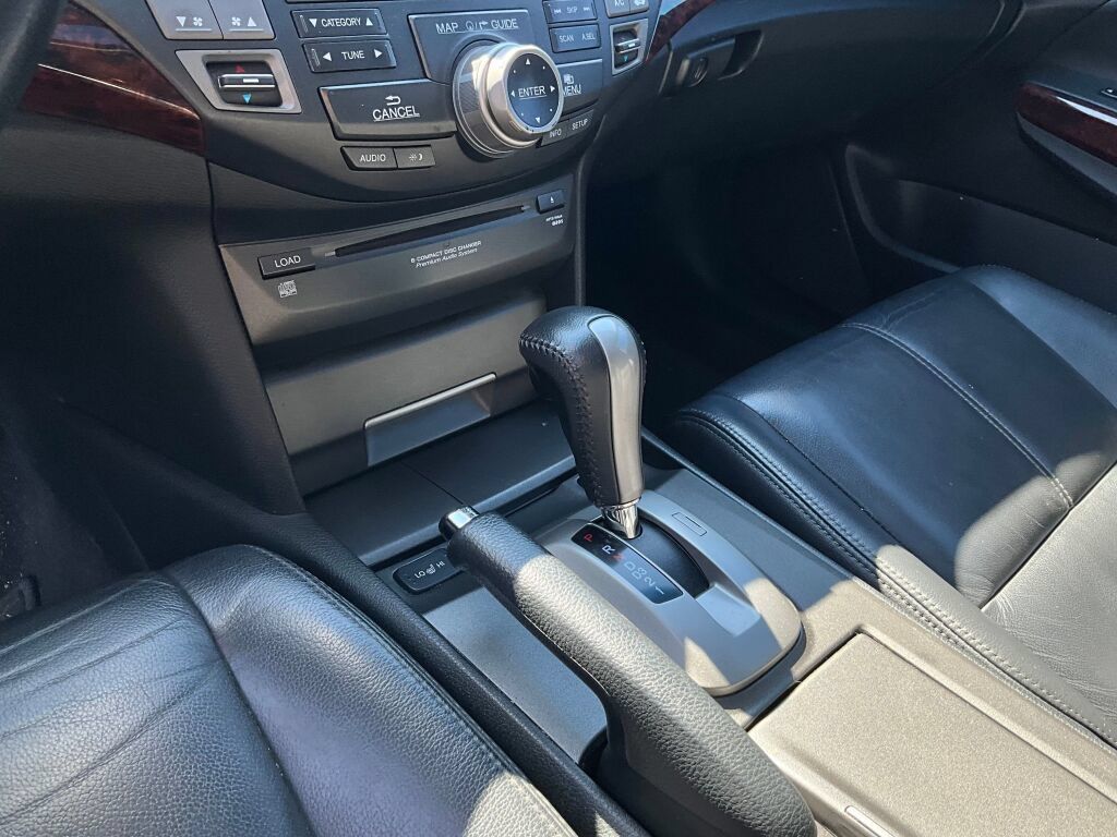 Used 2011 Honda Crosstour EX-L image 16