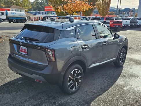 New 2026 Nissan Kicks SV w/ Cold Weather Package image 3
