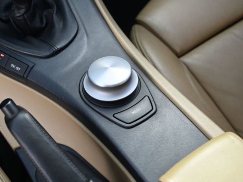 Used 2008 BMW M3 image 39