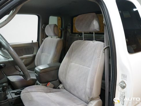 Used 2004 Toyota Tacoma 4x4 Xtracab V6 image 19